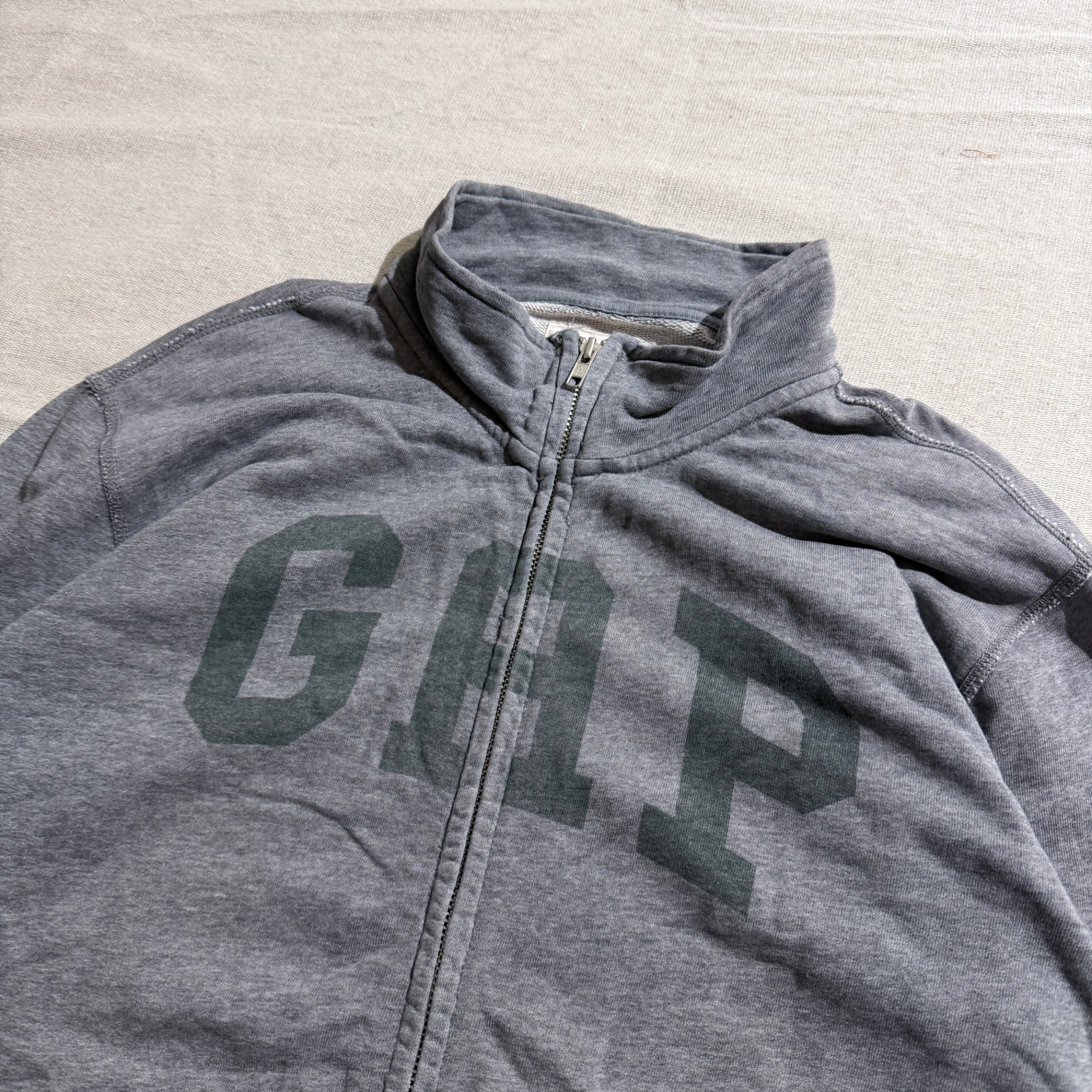 Gap Arch Logo Full-Zip Hoodie Grey Large - Image 2