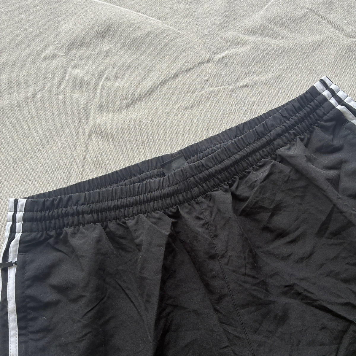 Adidas Men's Black And White Three-Stripe Athletic Shorts XL - Image 3