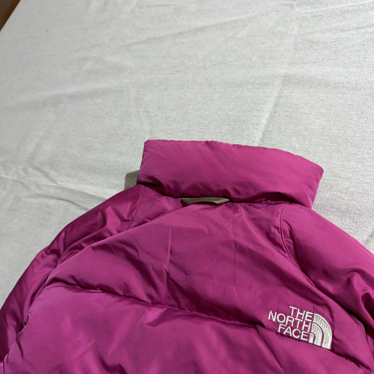 The North Face 550 Down Puffer Jacket Pink - Image 7